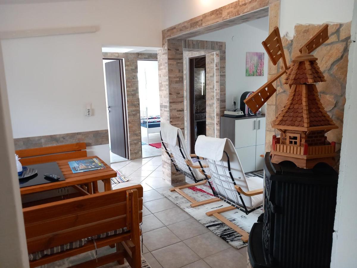 Familien Ferienhaus Vir Croatia 150M Strand Restaurant Einkaufen 외부 사진