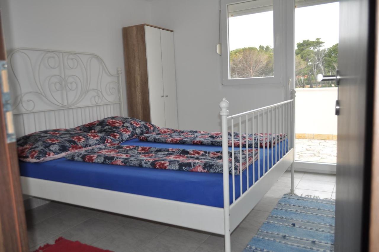 Familien Ferienhaus Vir Croatia 150M Strand Restaurant Einkaufen 외부 사진