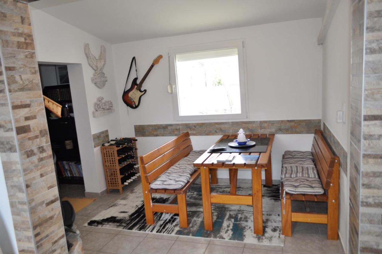 Familien Ferienhaus Vir Croatia 150M Strand Restaurant Einkaufen 외부 사진