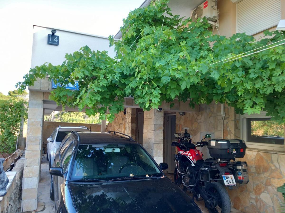 Familien Ferienhaus Vir Croatia 150M Strand Restaurant Einkaufen 외부 사진